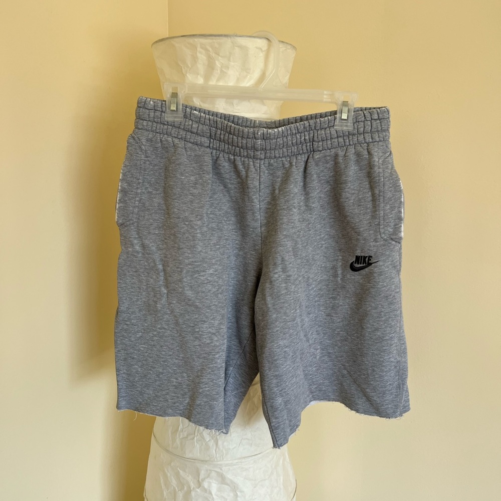 Nike Cutoff Short
